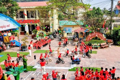 SÂN CHƠI BÉ VỚI AN TOÀN GIAO THÔNG